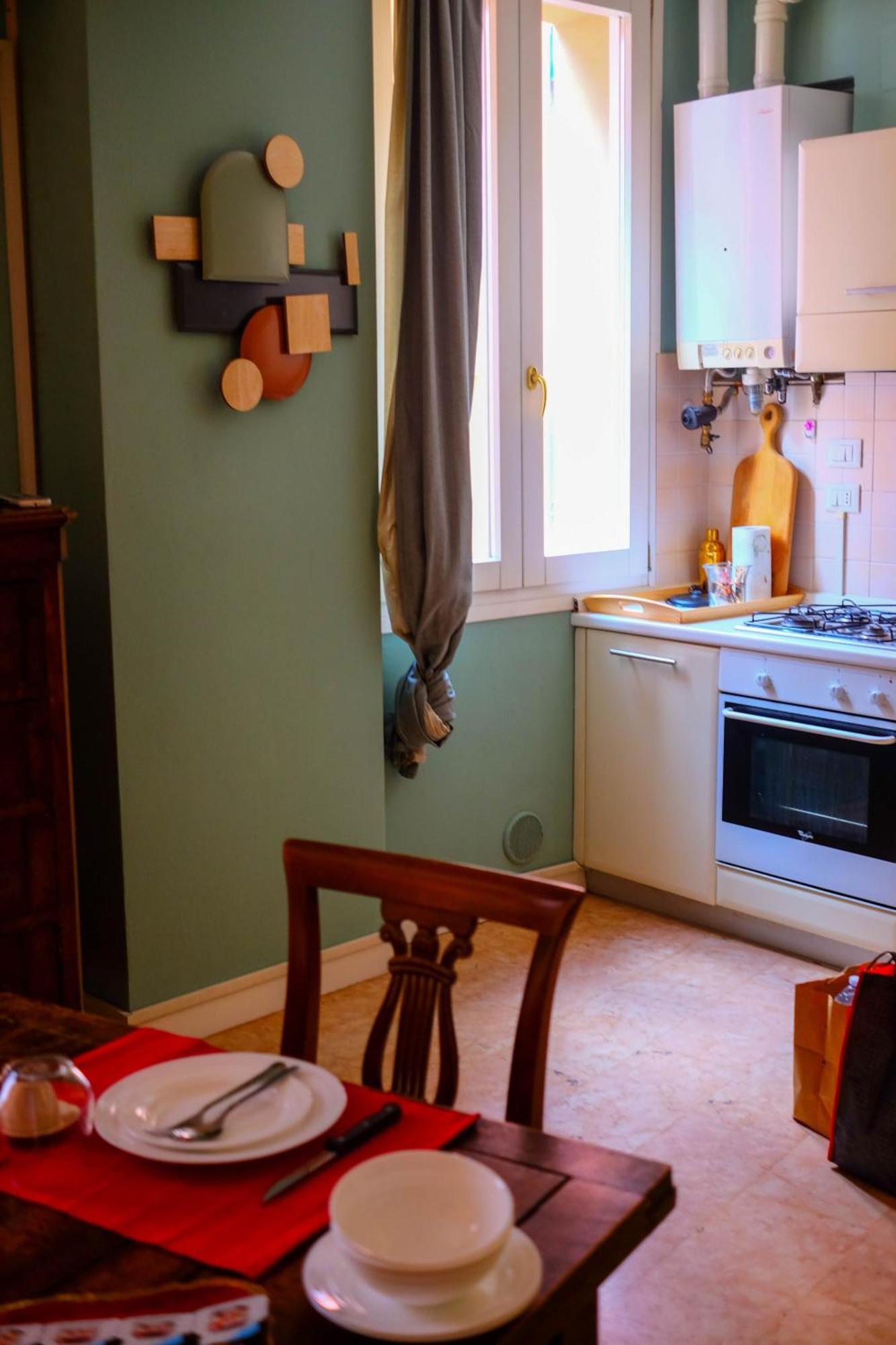 Canard Apartment *