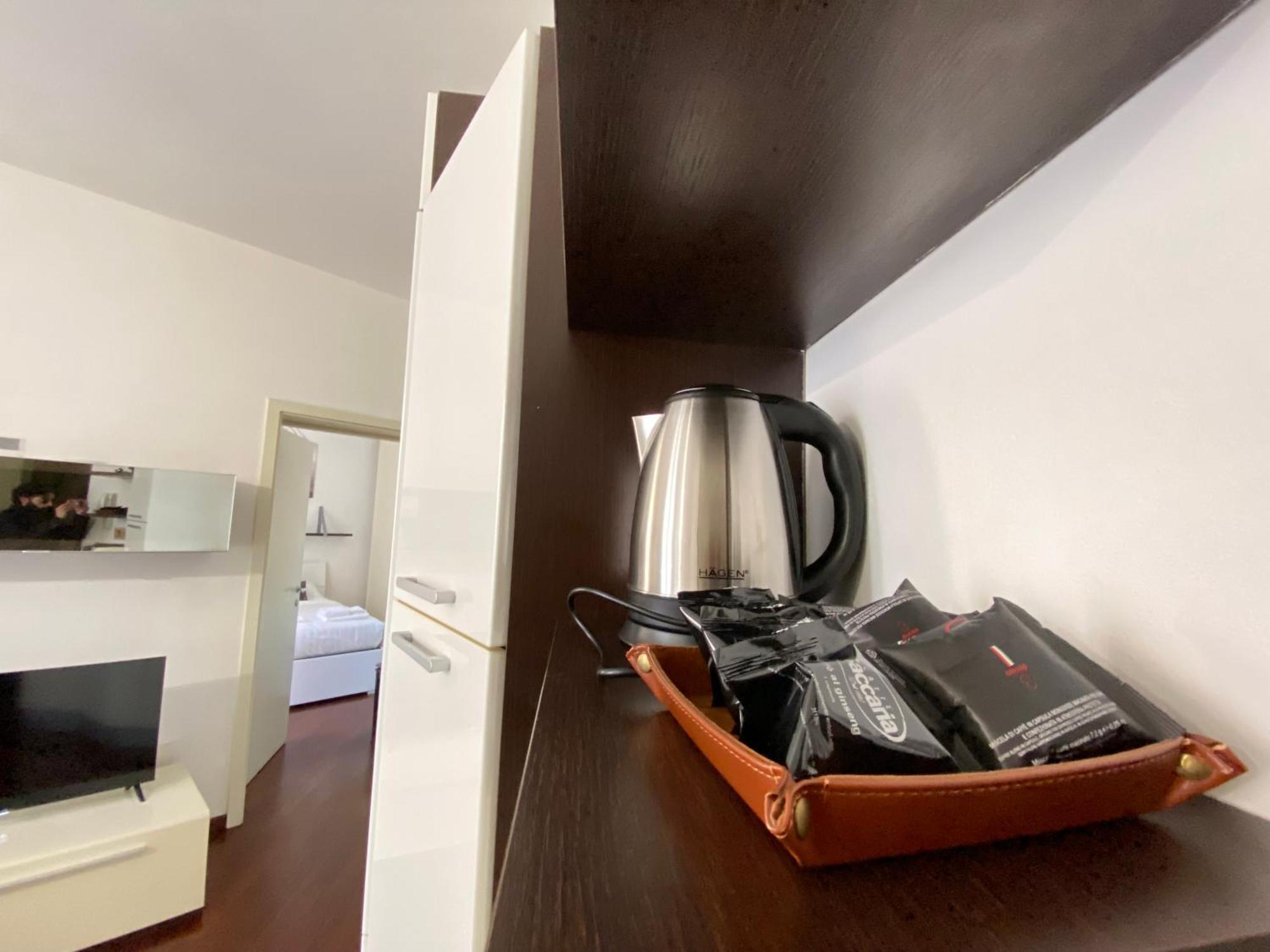 Apartment Avantgard Western Station *