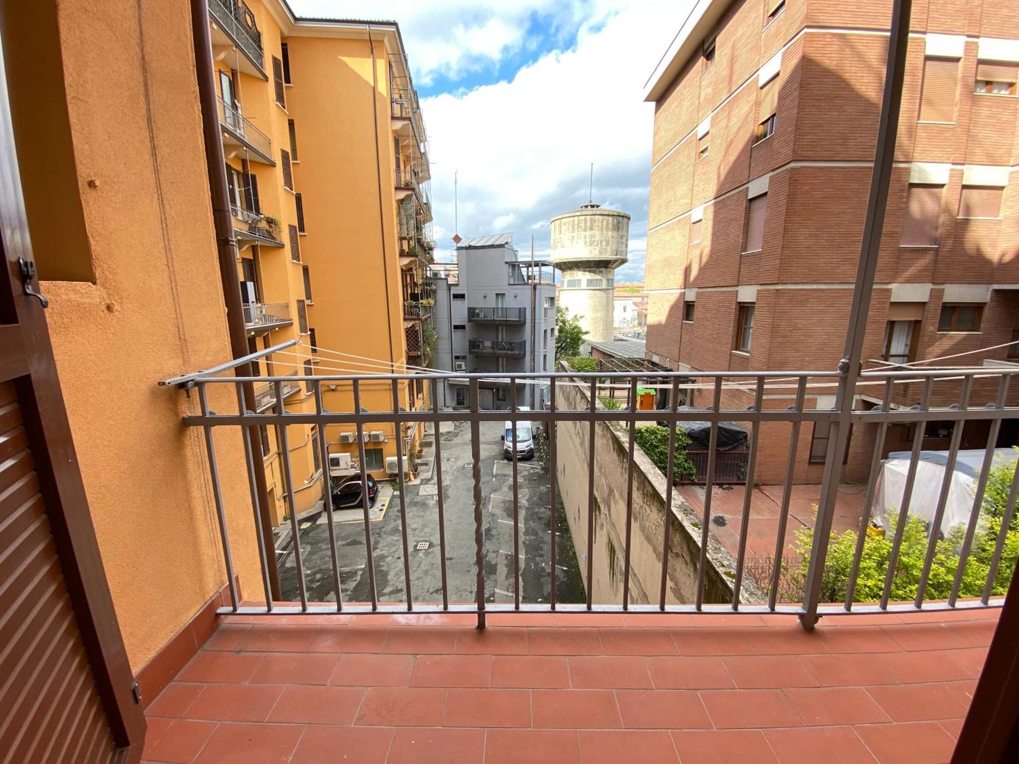 Apartment Avantgard Western Station *