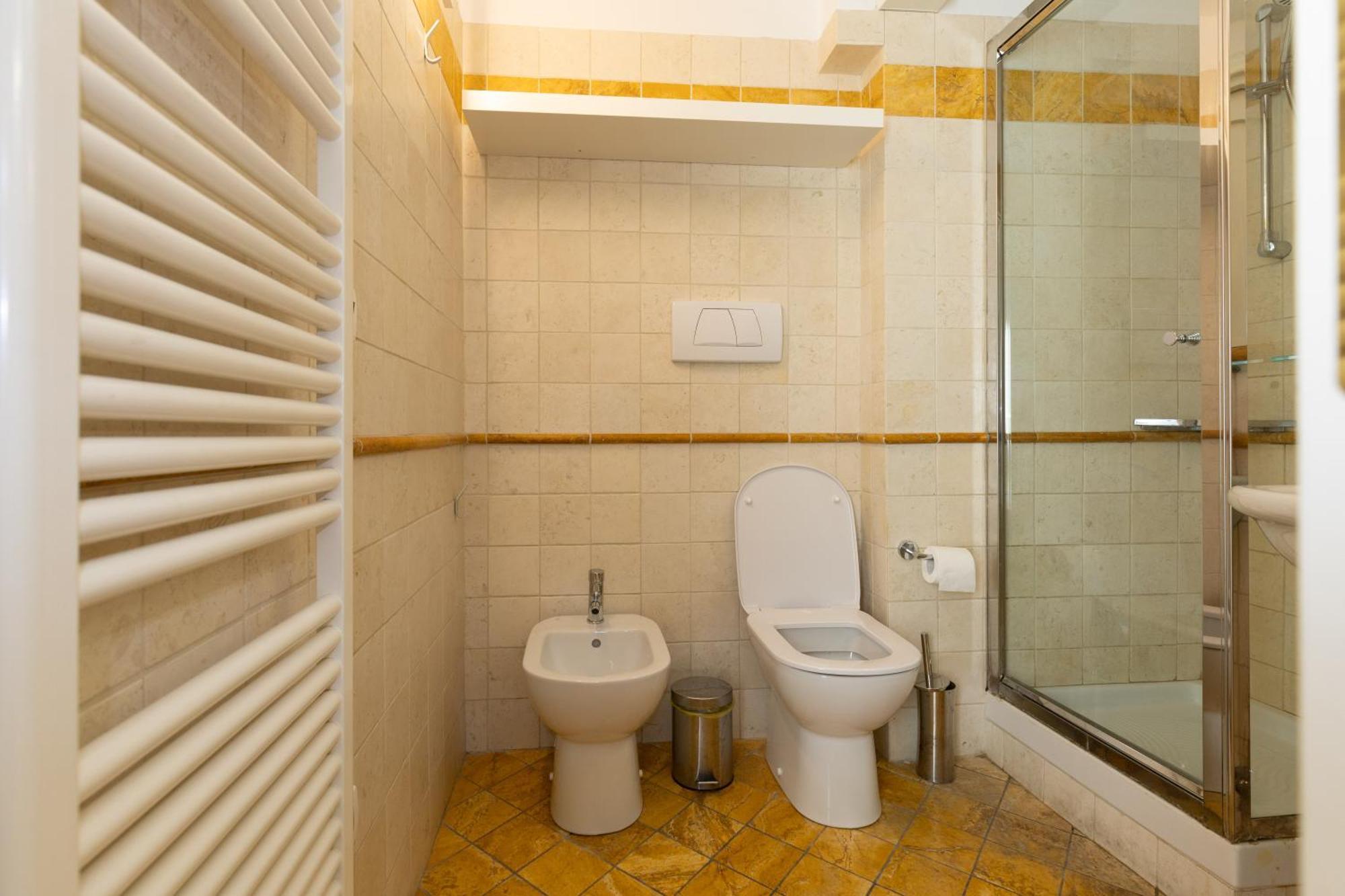 Frassinago Deluxe Suites-bolognarooms Apartment *