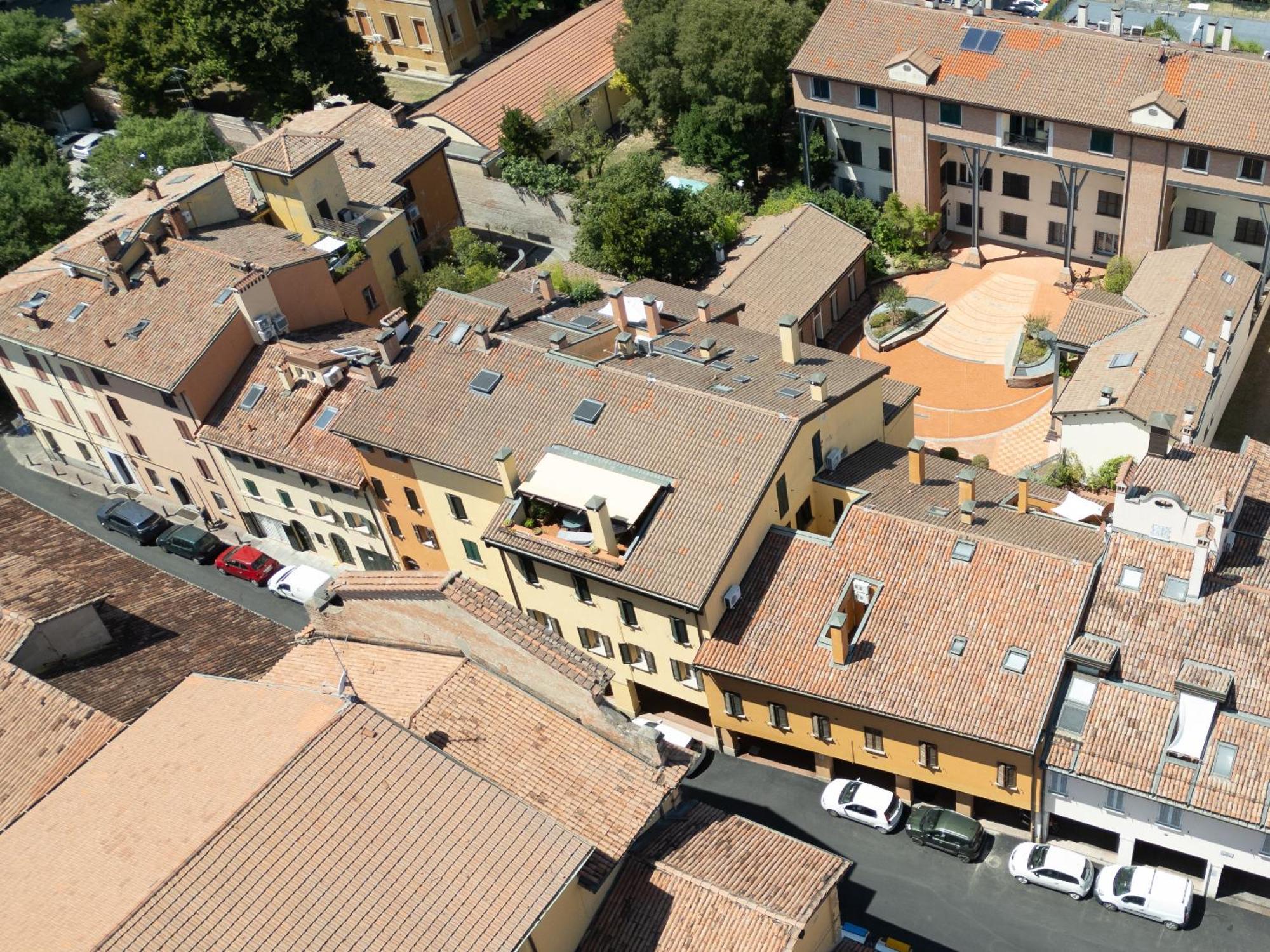 Frassinago Deluxe Suites-bolognarooms * Bologna