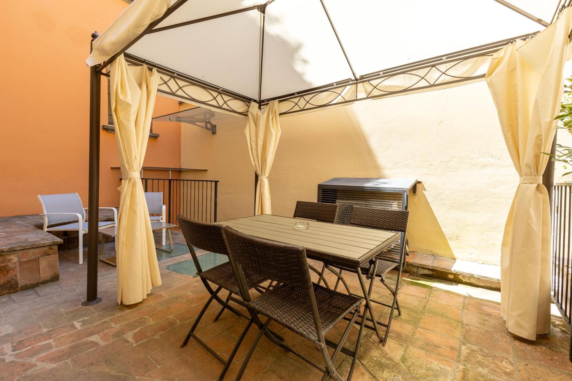 Apartment Frassinago Deluxe Suites-bolognarooms