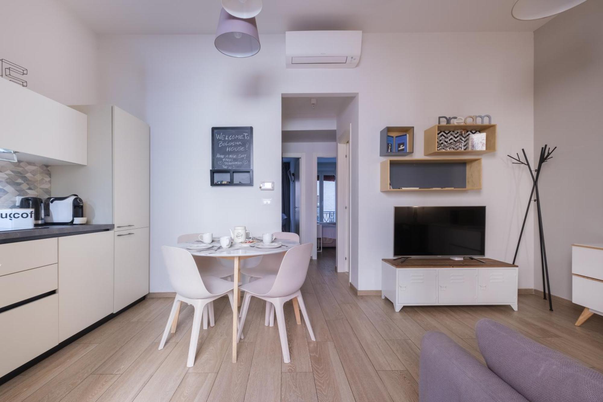 Apartment House Due Torri *