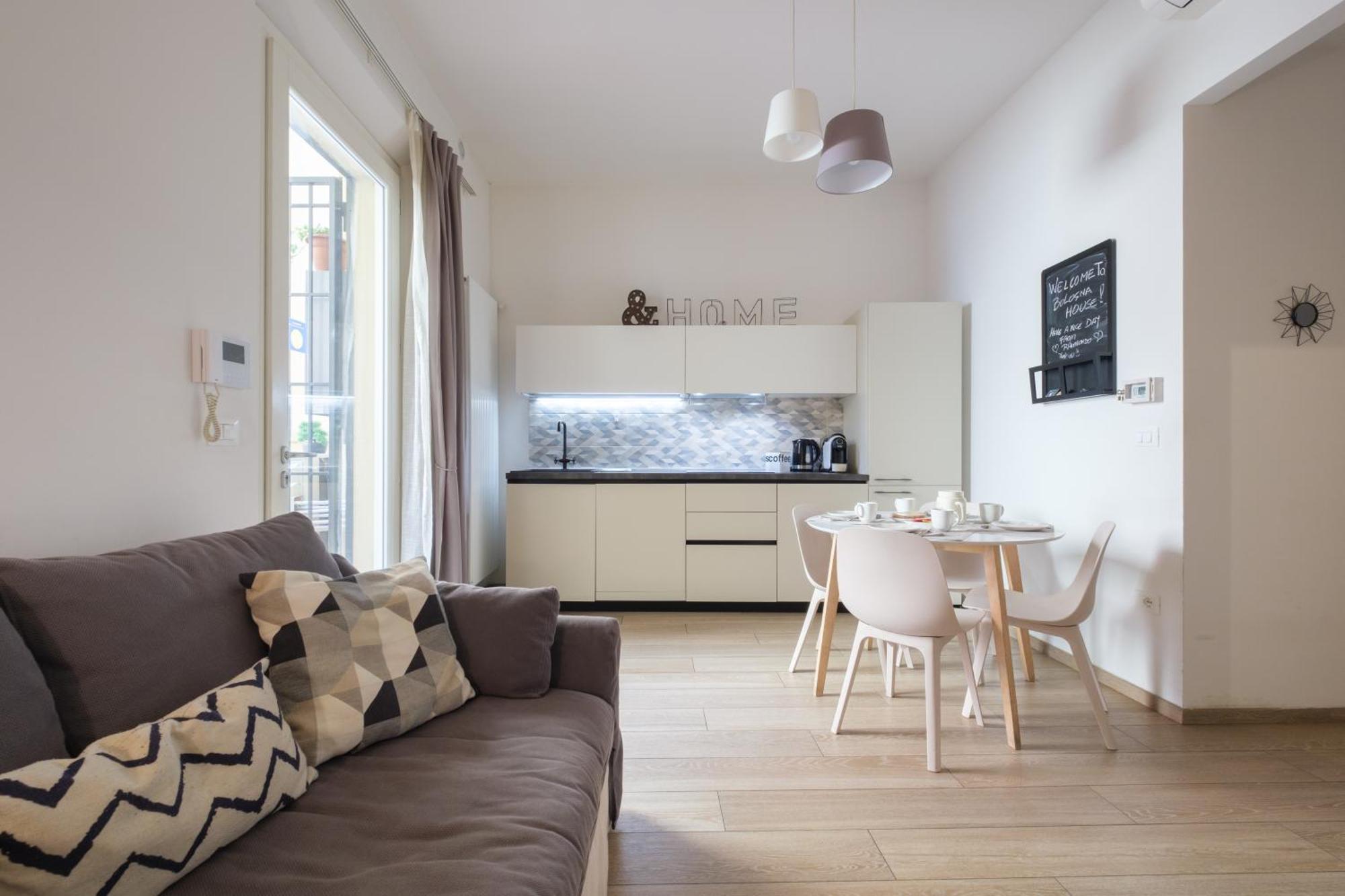Apartment House Due Torri