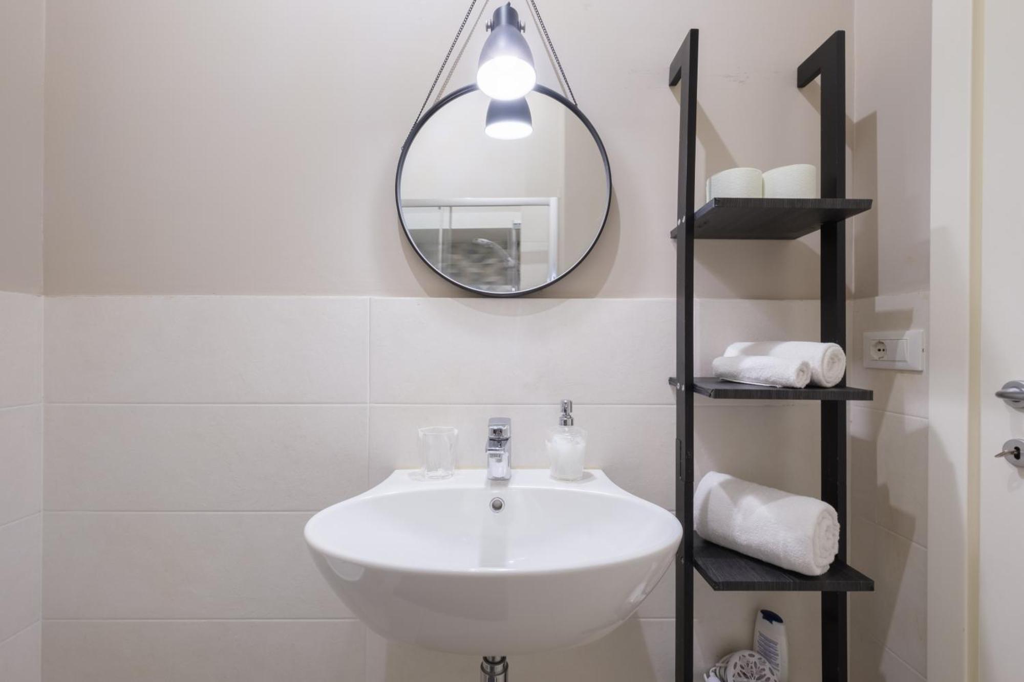 House Due Torri Apartment