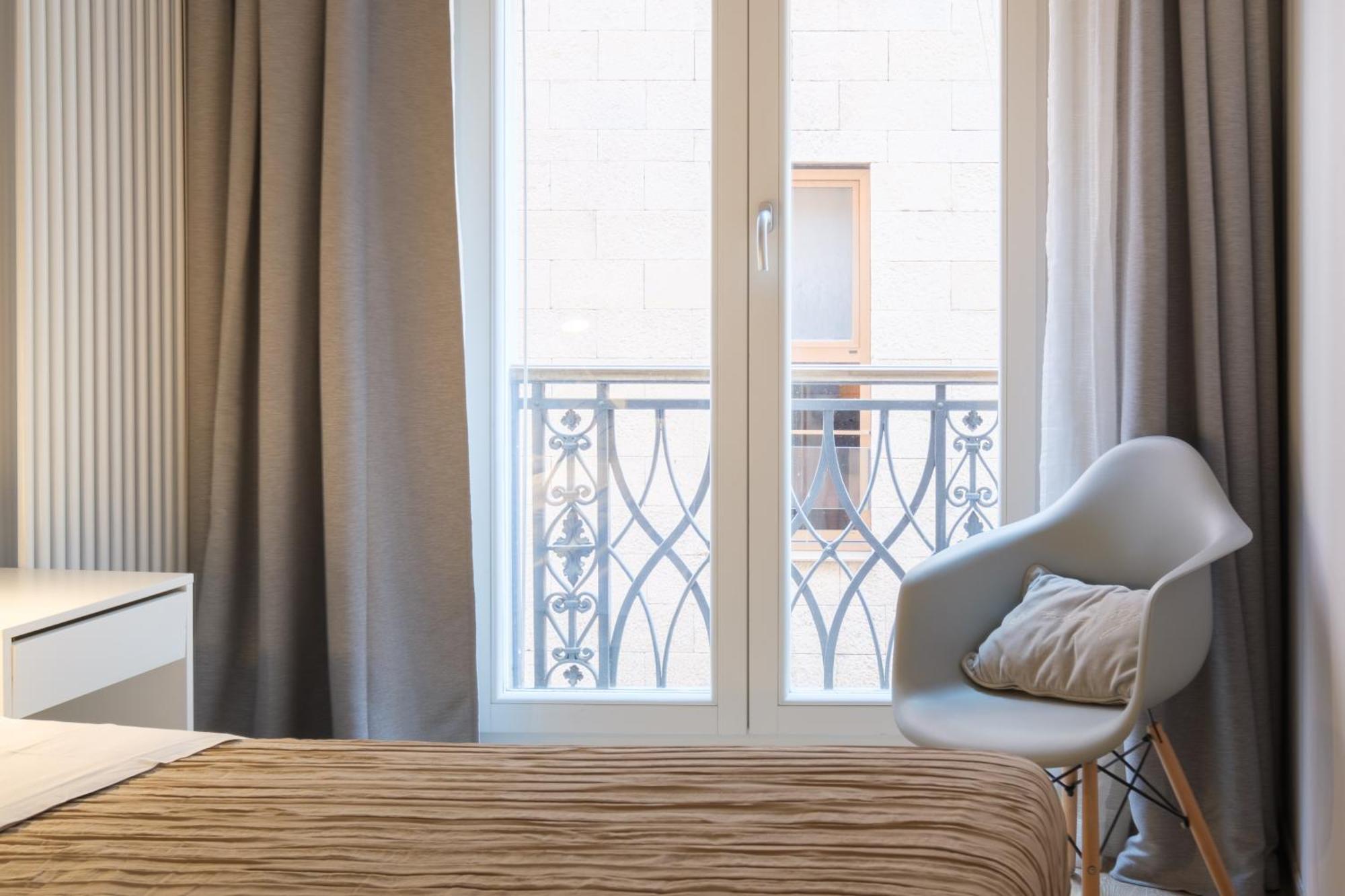 House Due Torri Apartment