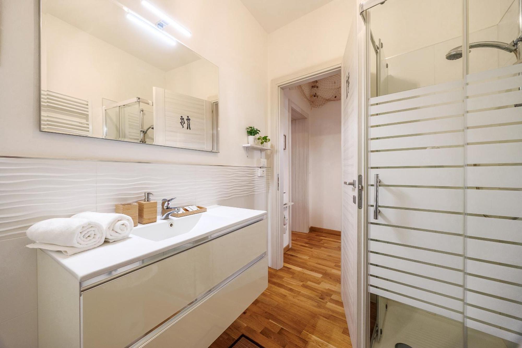 Different - Sant'orsola Apartment *