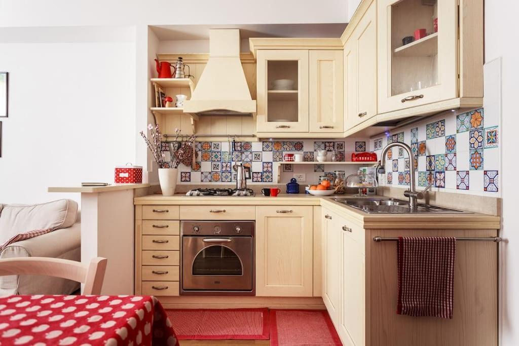 Apartment Retro In Centro Storico Bologna