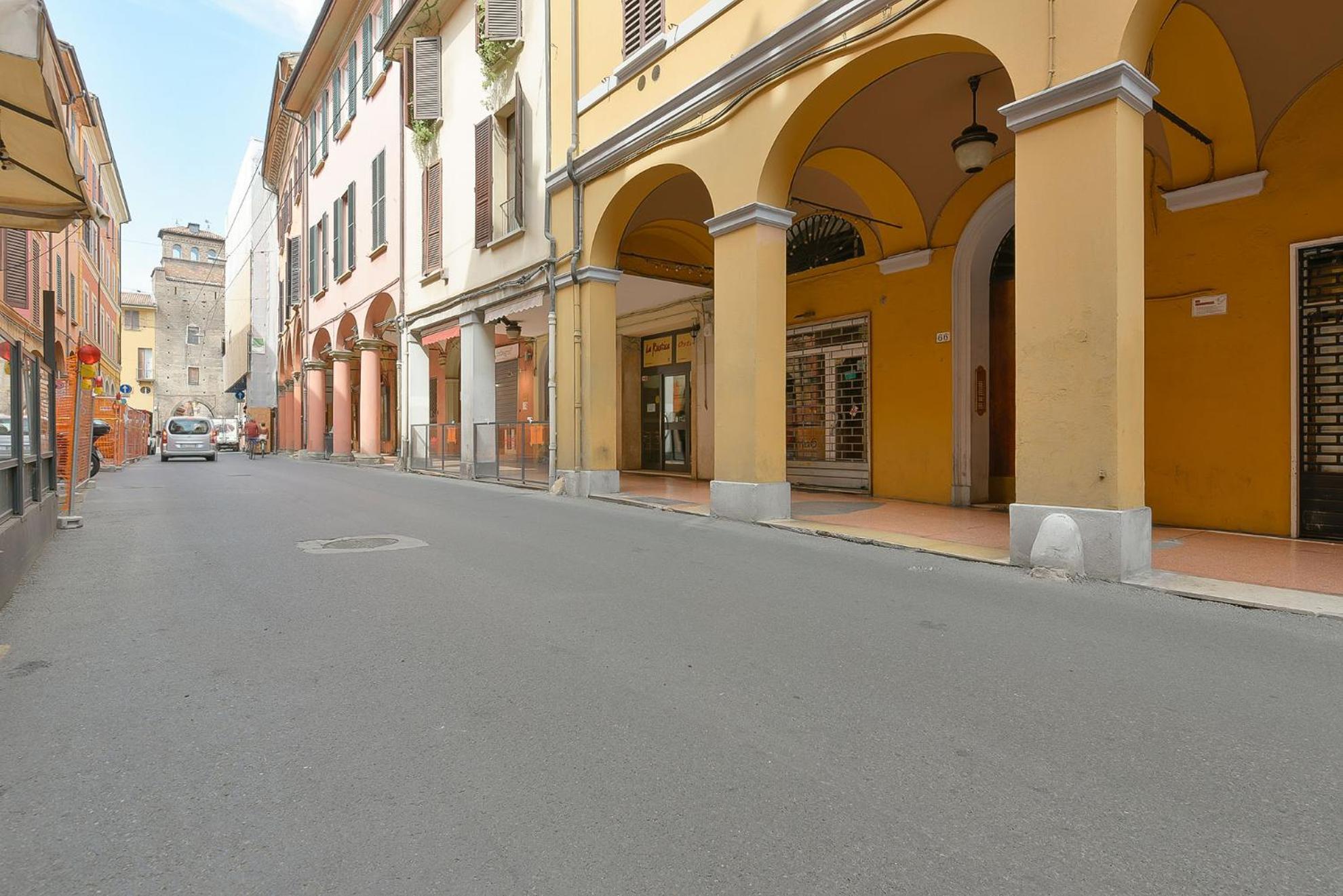 San Vitale 5 Stelle - Luxury Apartamento