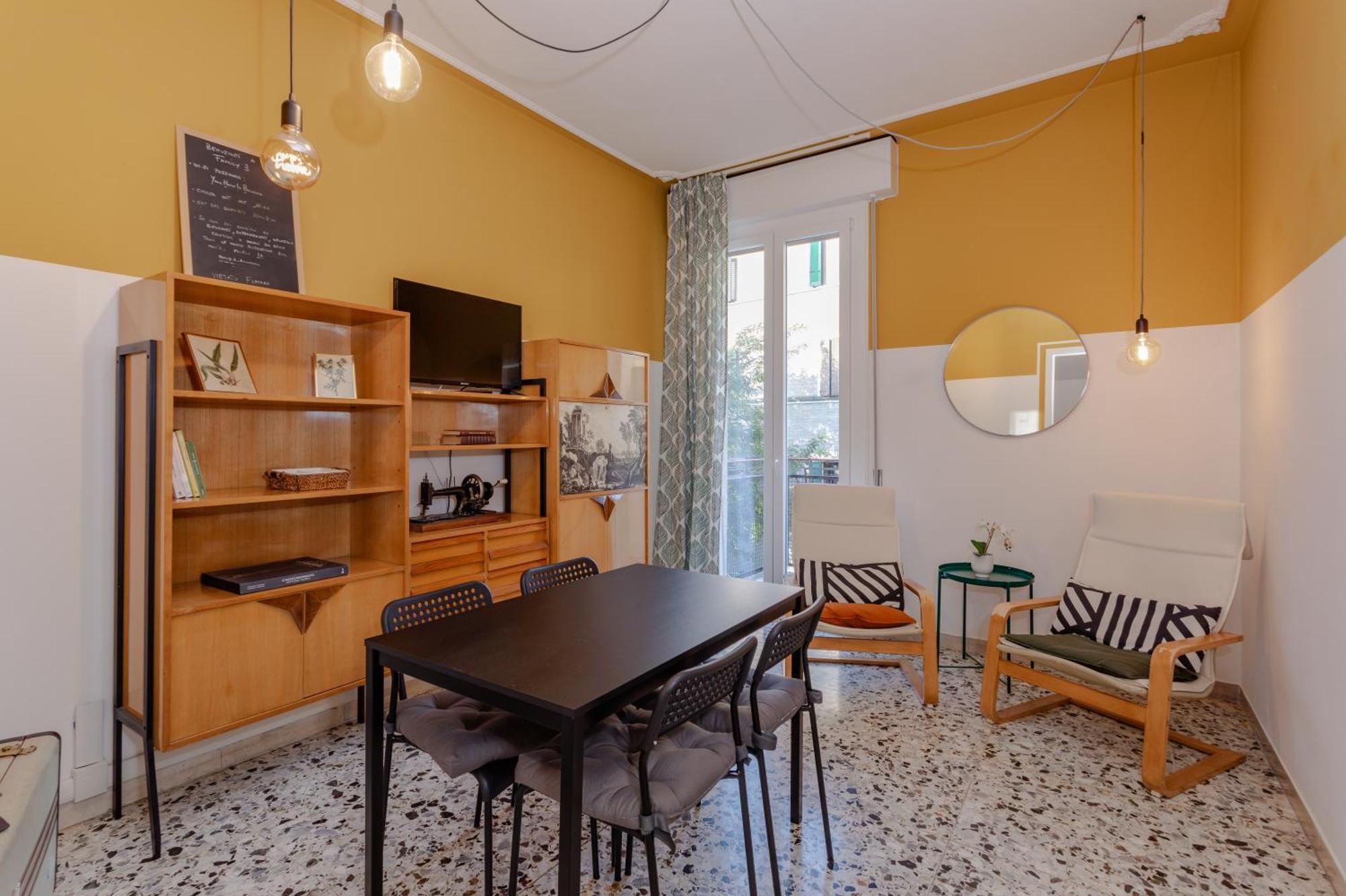 Apartment Family 3