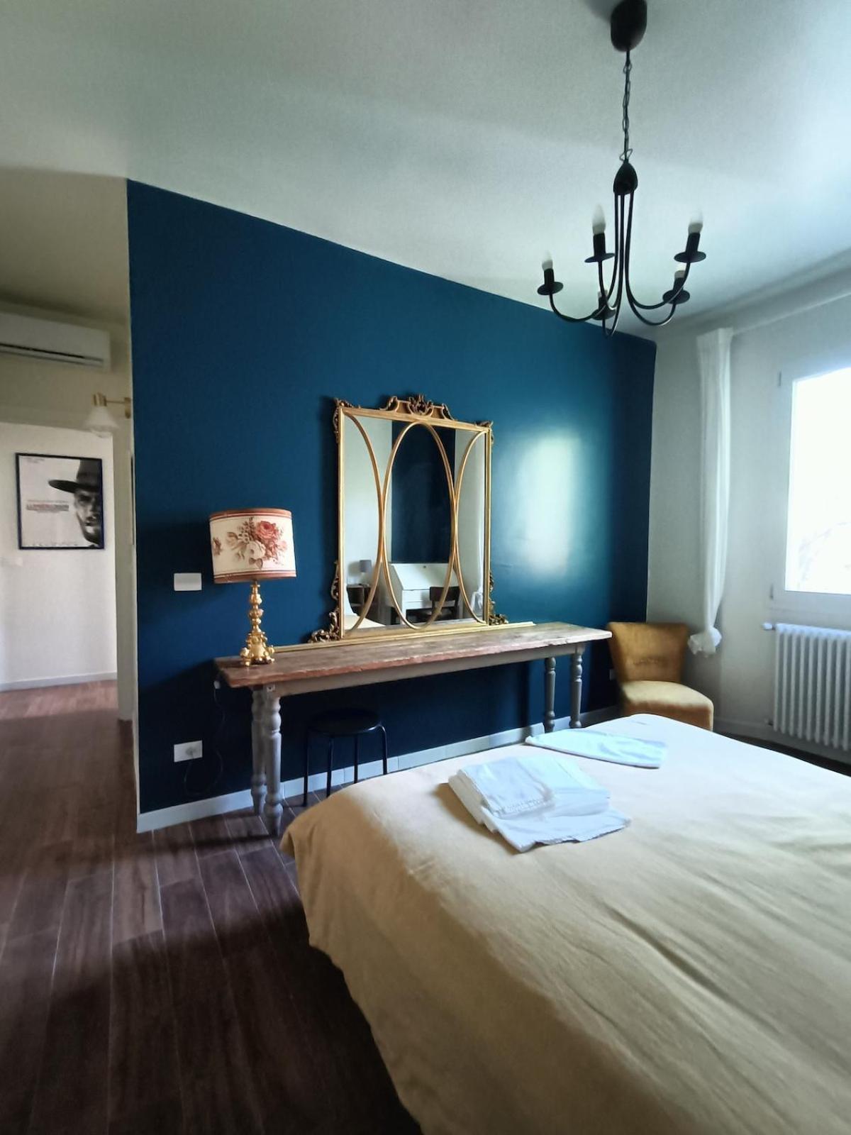 La Casetta Colorata Apartment *