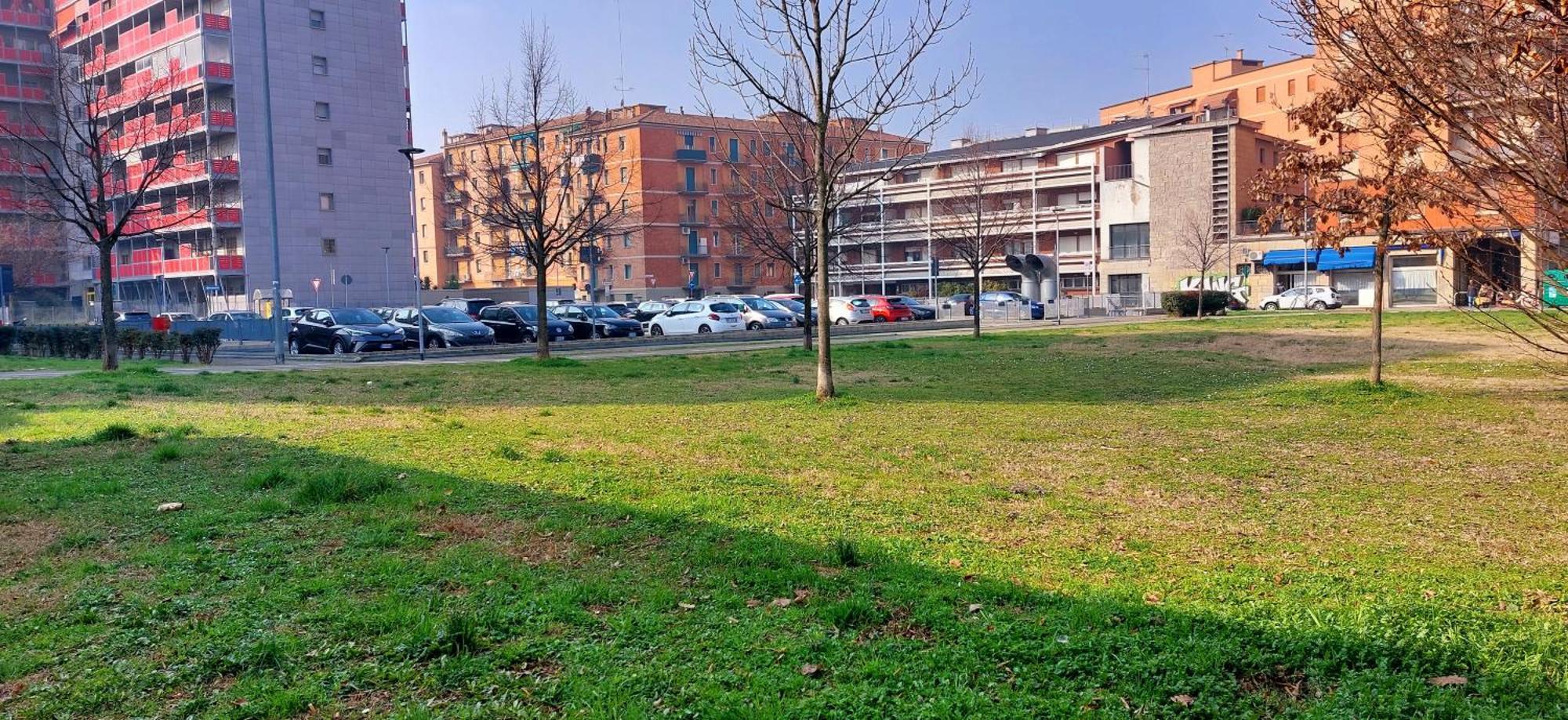 La Giraffa, Silenzioso Bilocale *