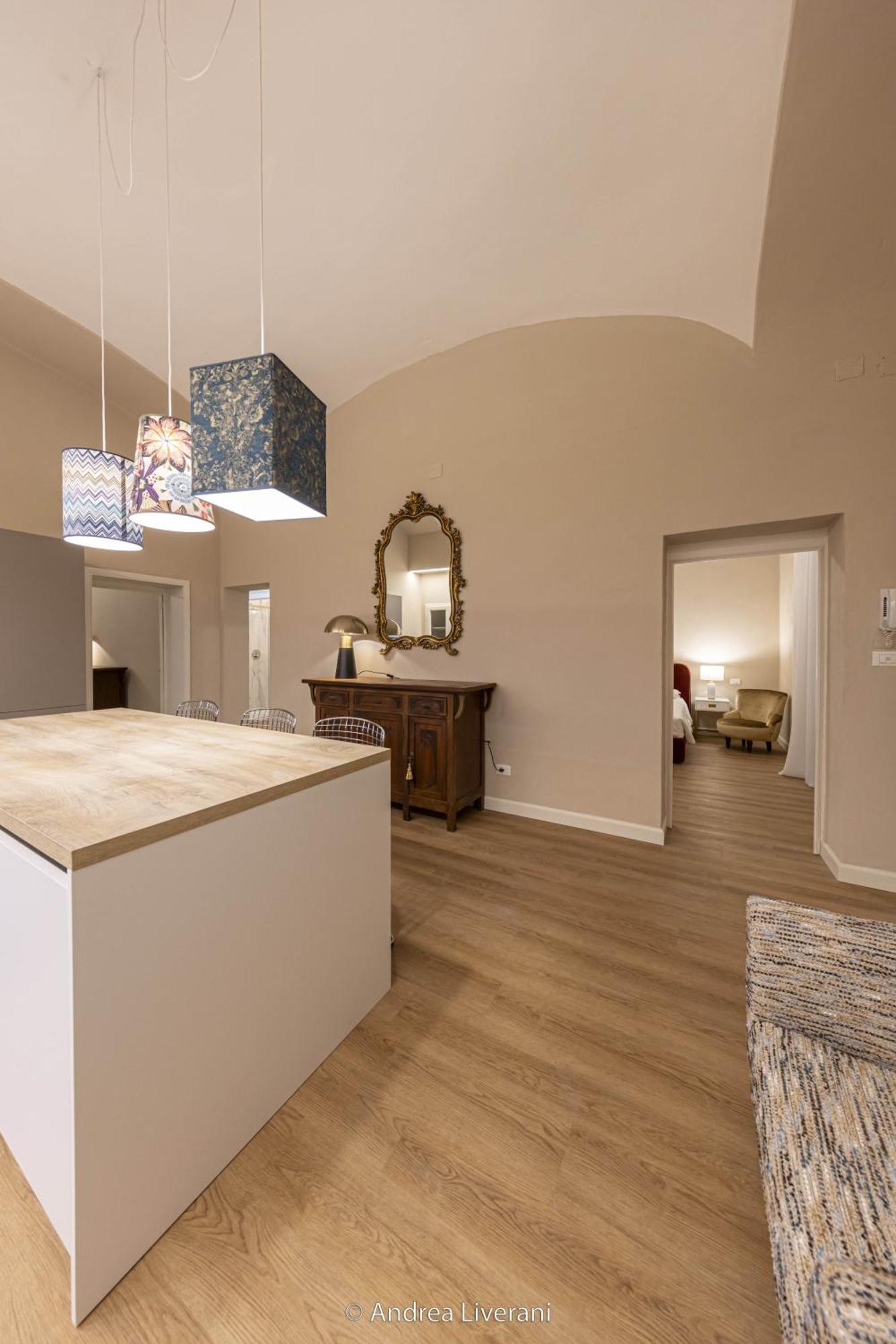 Bed & Breakfast Sibilla - Via Oberdan 13 *
