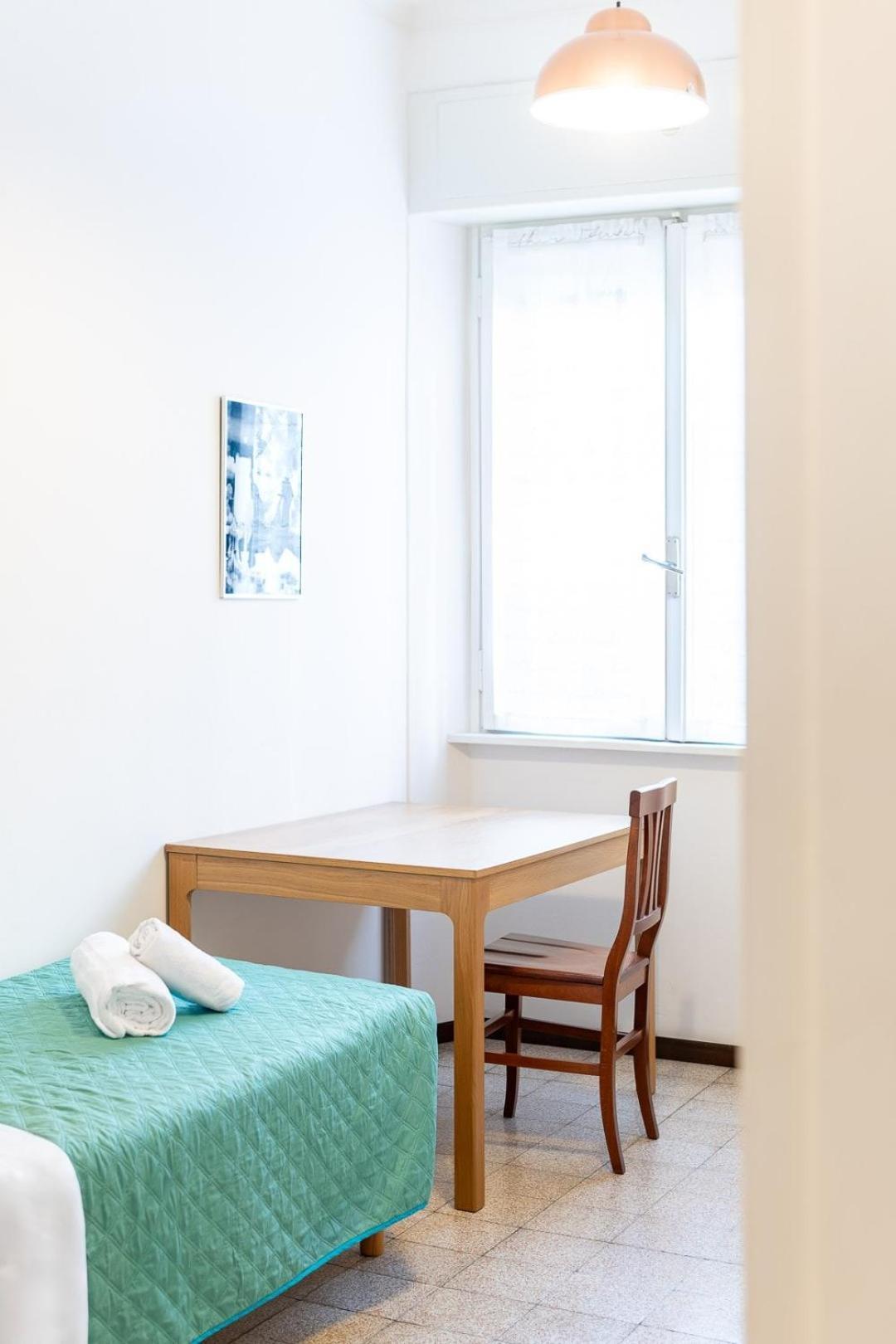 Private Parking 3bd Near Piazza Carducci Apartment
