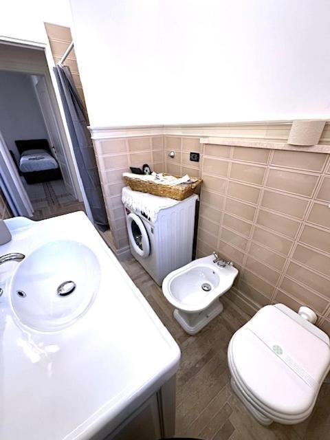 Brand New !!! Ancient Liberty Style Completely Renovated 2025 Apartment Bologna