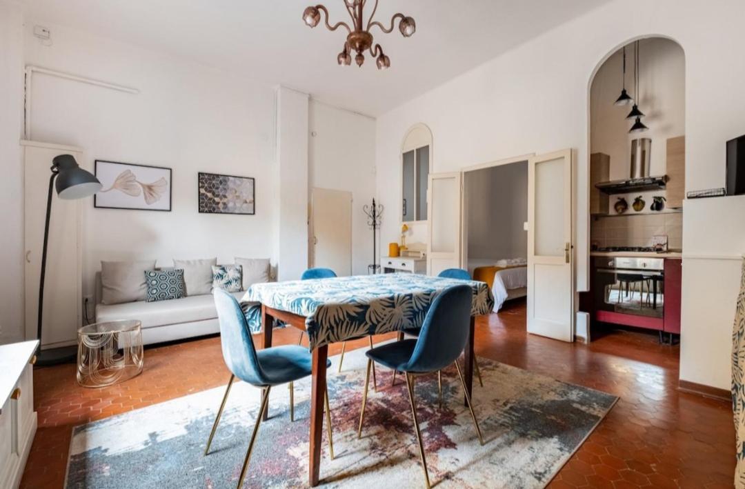 Penthouse G Reni