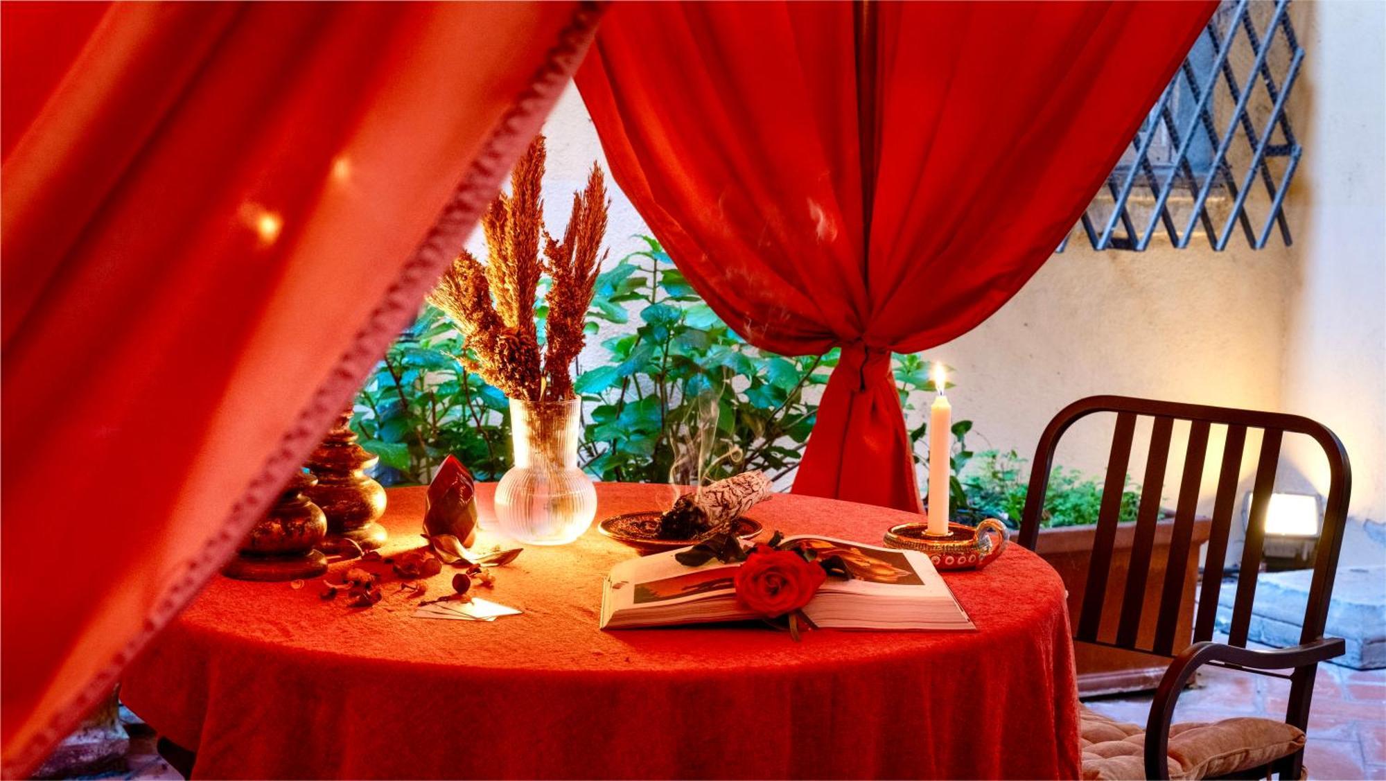 House Of Magic - Due Torri