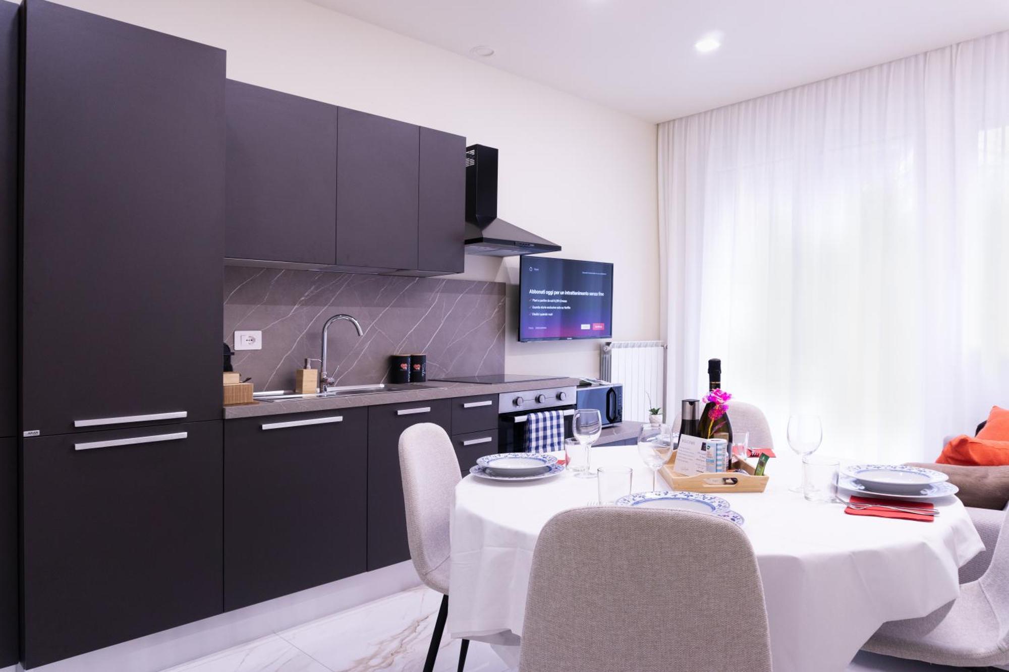 Apartment Marconi 34 - Eleganza E Comodita In Pieno Centro Storico *