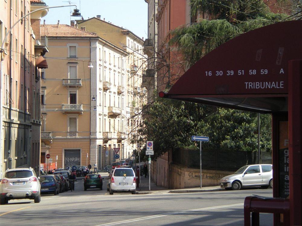Old Town And 5* Bologna