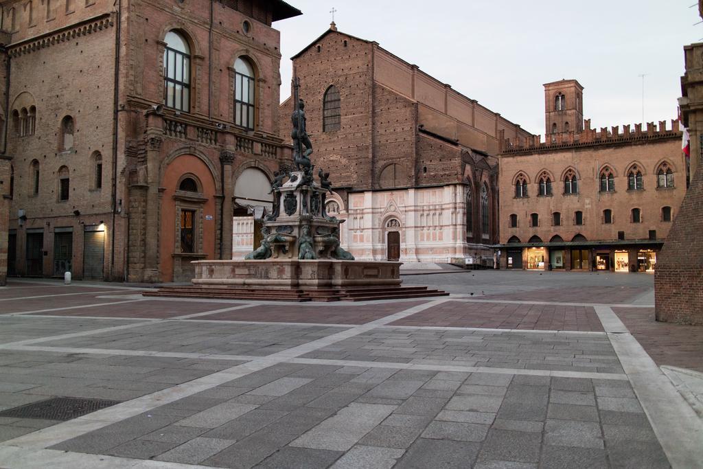Guest house Casa Isolani Luxury Rooms Piazza Maggiore 2*