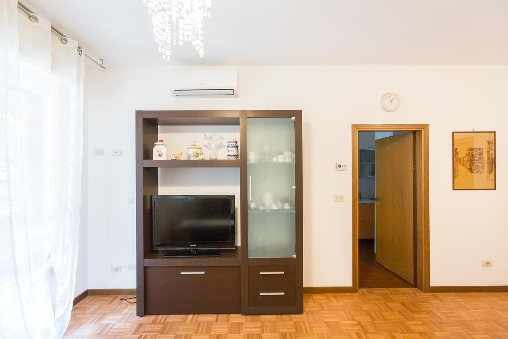 Bolognina Apartment *
