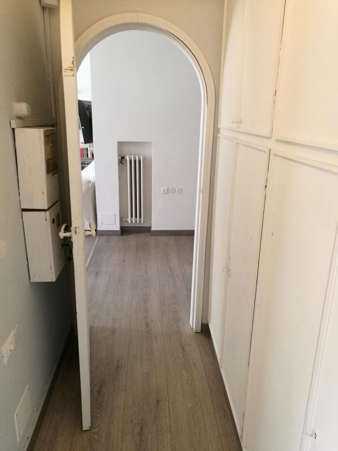 Piazza San Martino Apartment *