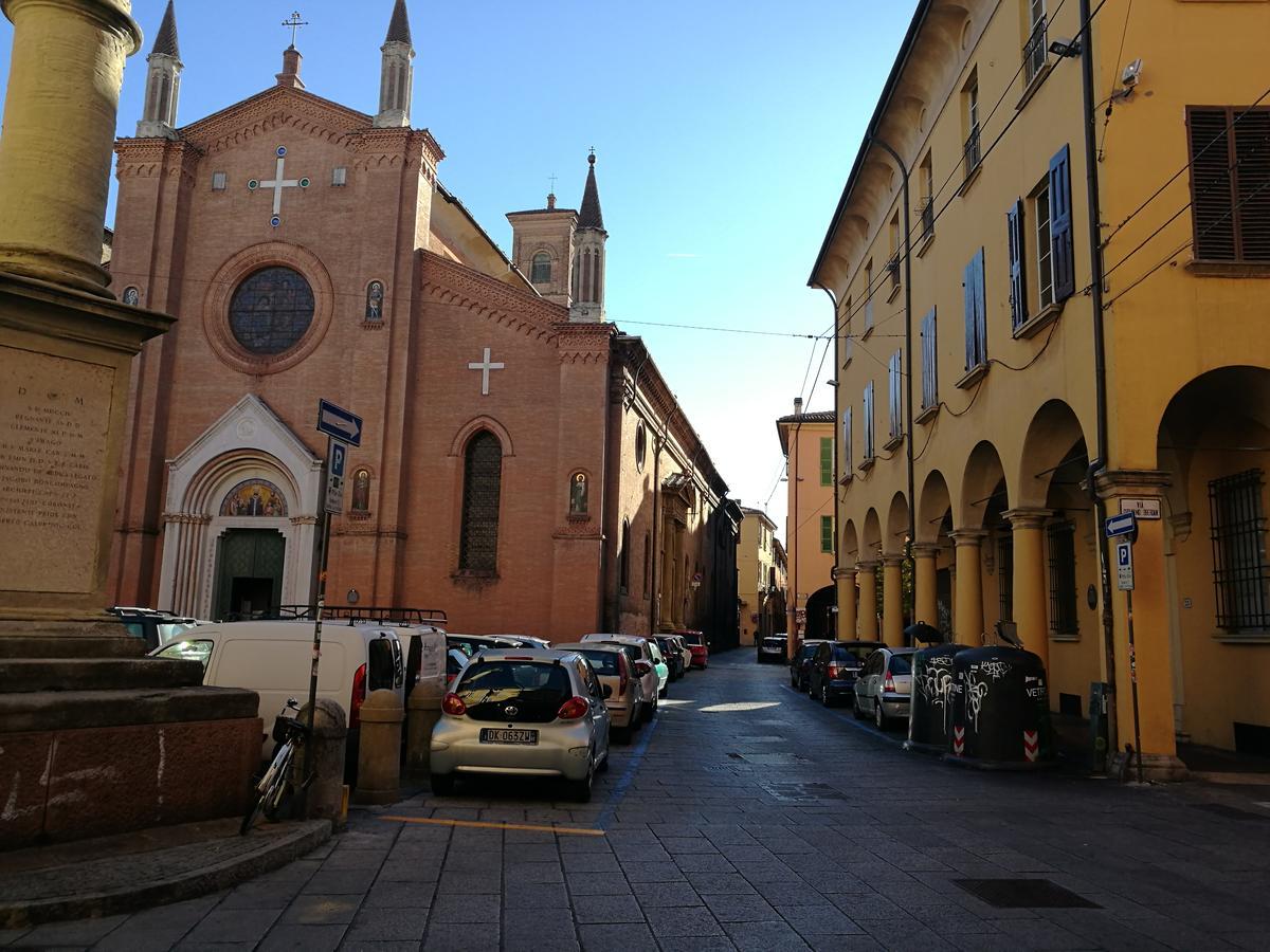 Piazza San Martino Apartment