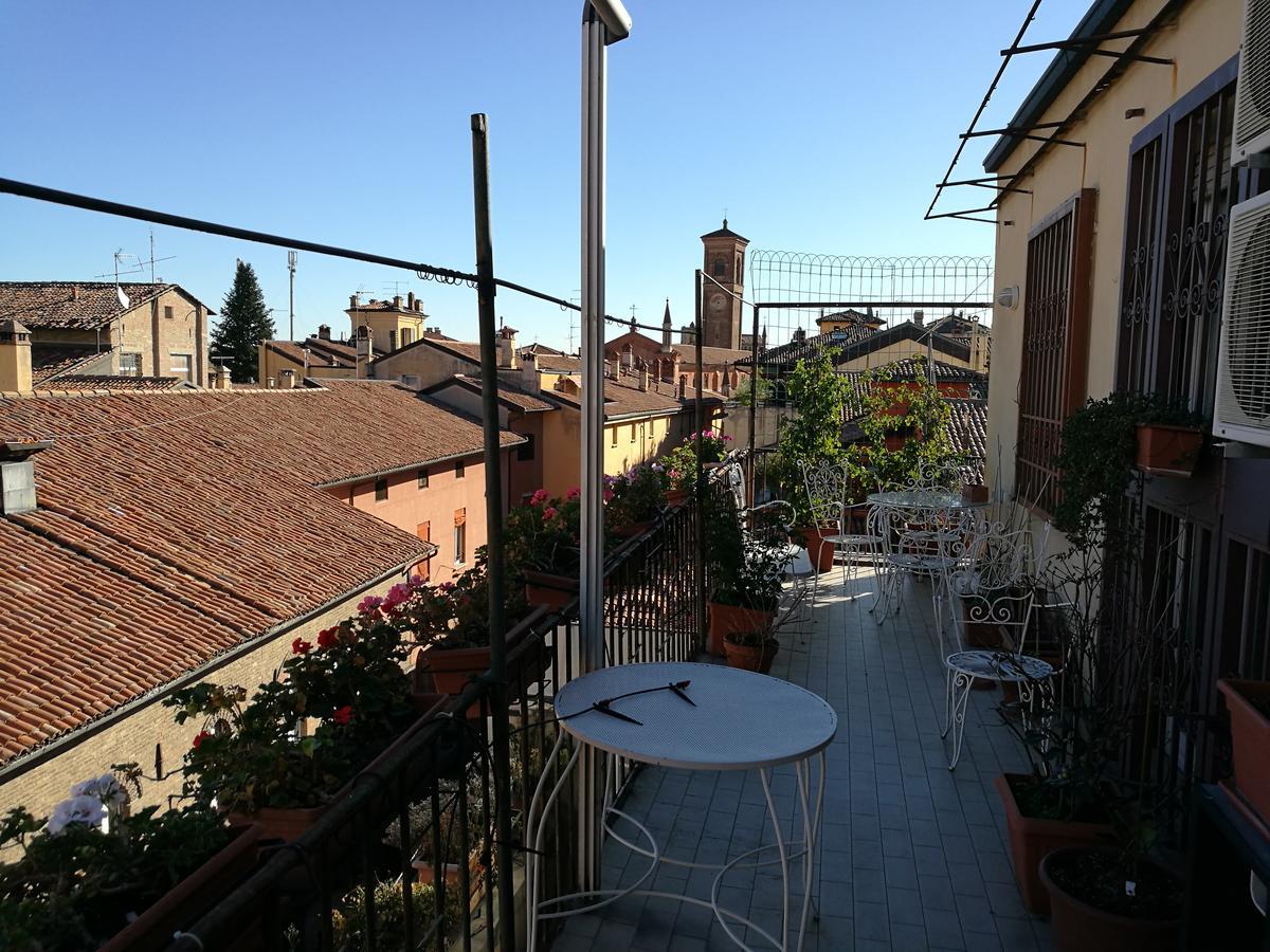 Piazza San Martino Apartment