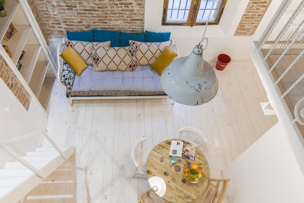 Loft *