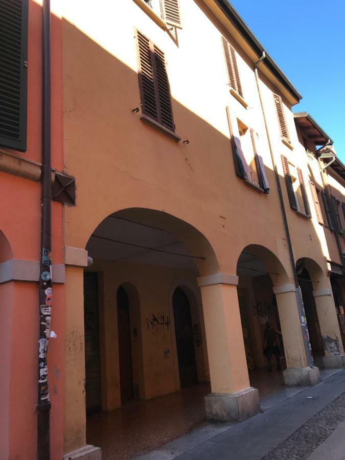 Via Del Pratello 61 Bologna