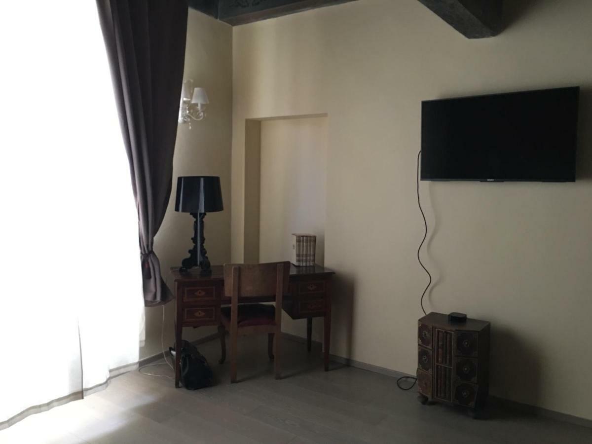 Visione Strada Maggiore 62 Gasthof Bologna