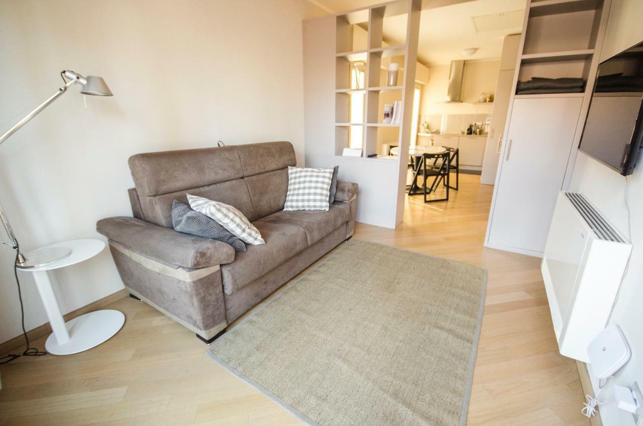 Altana Deluxe Apartment *