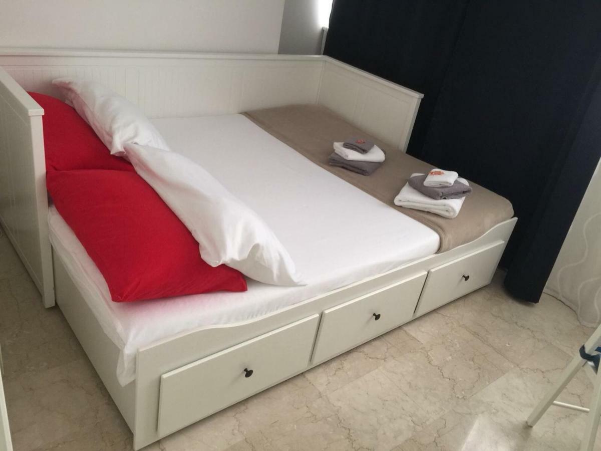 Flats Apartment *