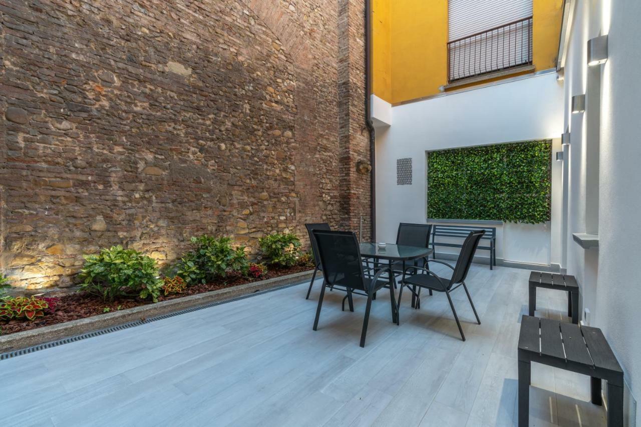 Dimora Santo Stefano: Ampia, Con Giardino Privato Apartamento Bolonha