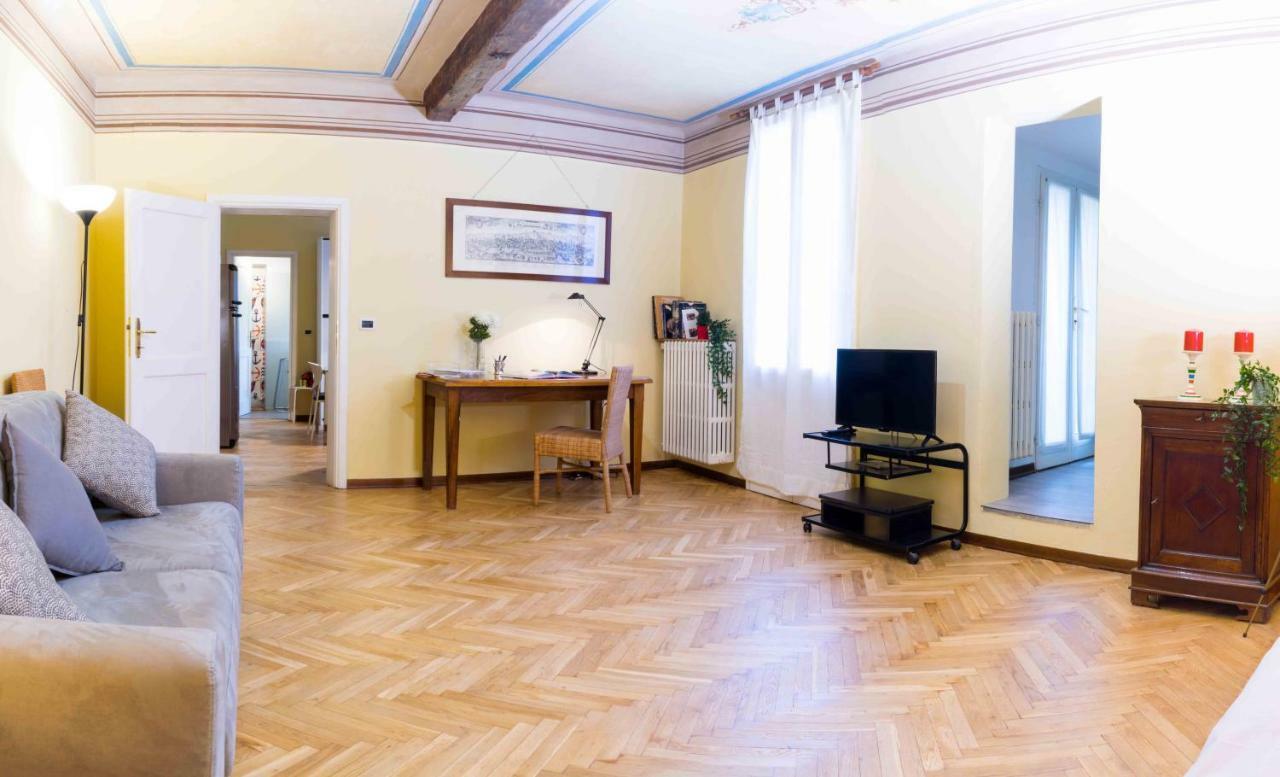 Casa Garisenda Bologna