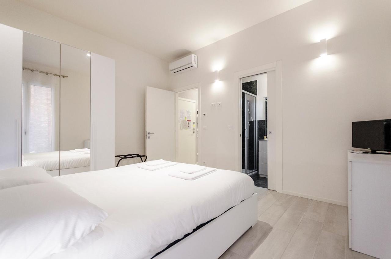 Dimora Santo Stefano: Ampia, Con Giardino Privato Apartamento *