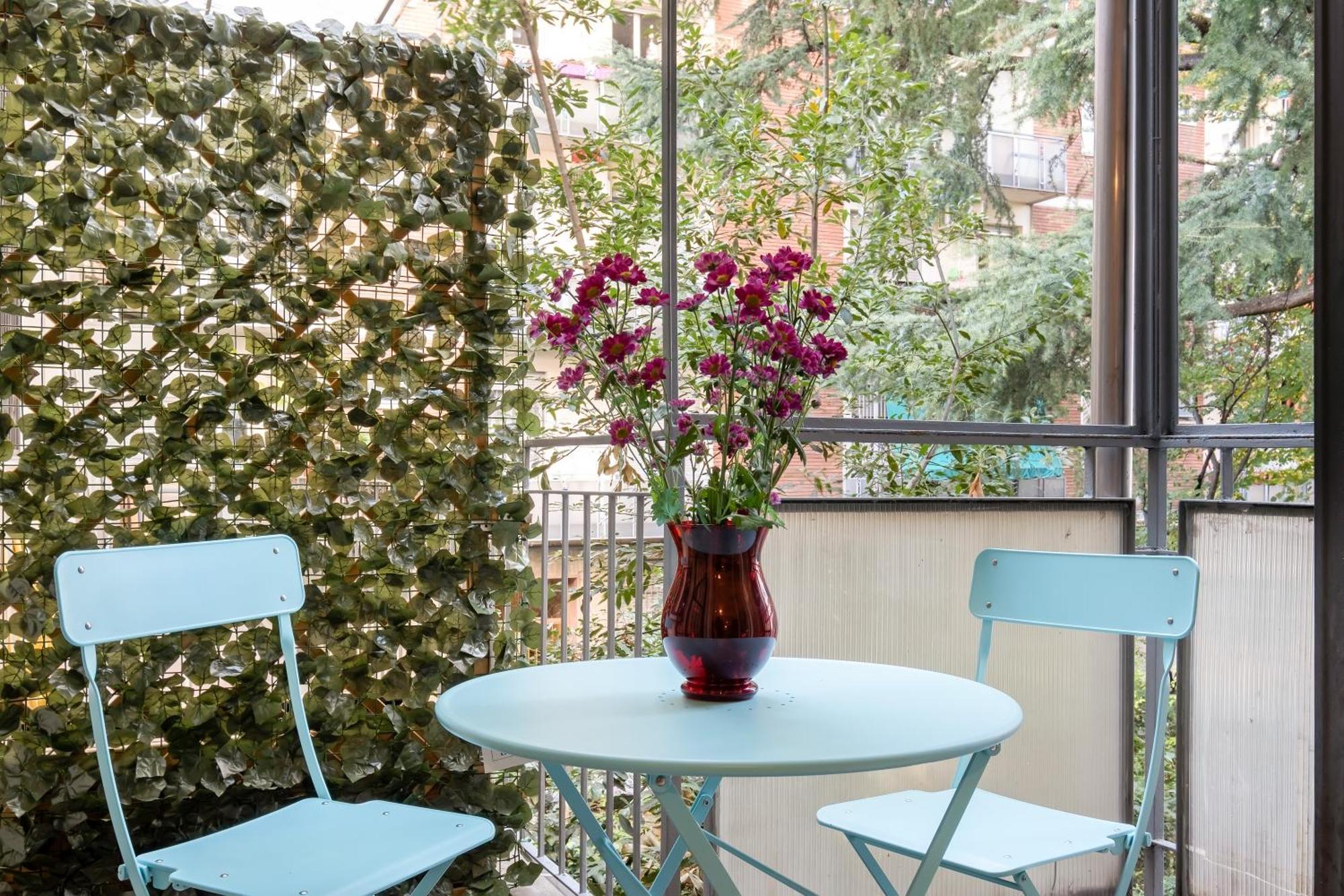 Apartment Giardini Margherita Monolocale Con Balcone