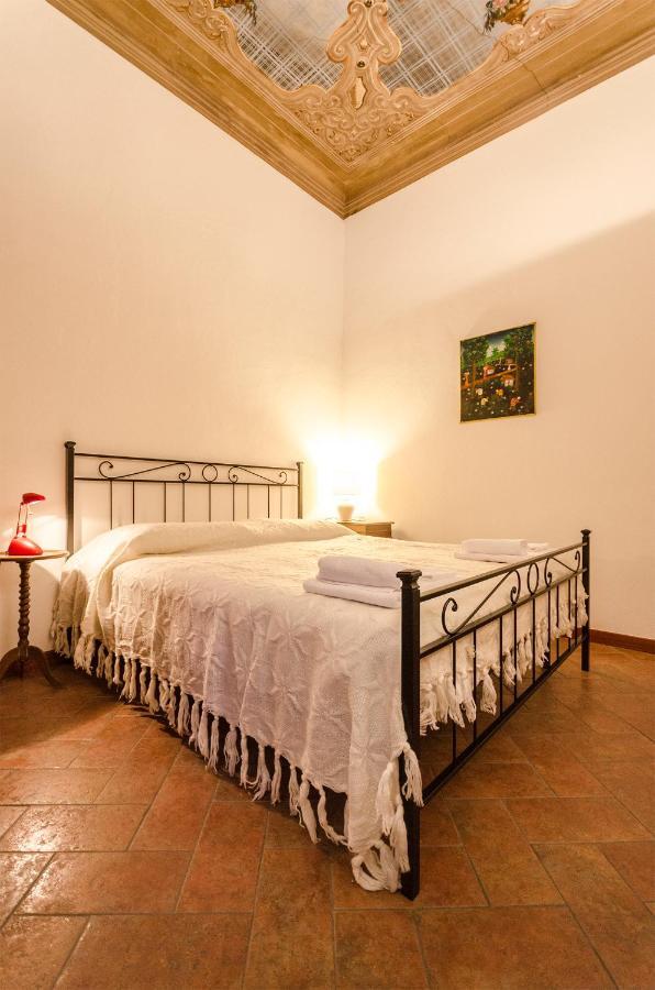Mercanzia Apartment, Palazzo Storico Sotto Le Due Torri Appartamento *