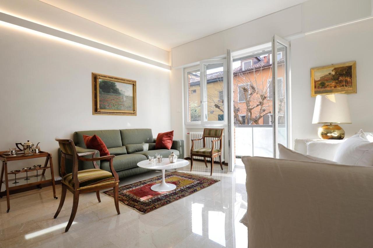Halldis Luxury Apartment *