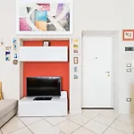 Giardino Vignoli Functional Apartment