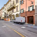 Via Santo Stefano Secret Garden Apartment