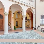 Bologna Ztl Center Lovely Apartment