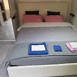 Sweet Apartment Suite Castelmerlo