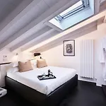 Oberdan Suite Appartamento Nel Cuore Di Bologna