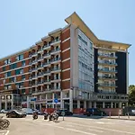 Studio 24 - Holiday & Business Apartment