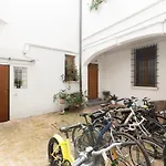 Valdonica, Bologna By Short Holidays