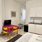 1-Tourist House Bologna-Cefalonia - Self Check-In