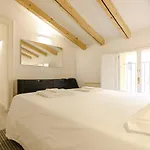 Casa Bocchi, Luxury Apartment In Historical Palace