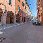 Broccaindosso Apartment Sant\'Orsola Hospital Center
