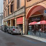 Bologna Tra Centro E Universita\' Apartment